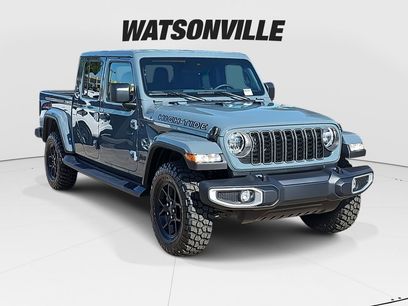 New 2025 Jeep Gladiator Willys
