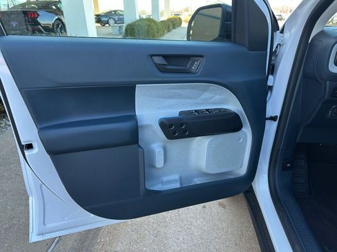 New 2025 Ford Maverick XLT w/ XLT Luxury Package image 12