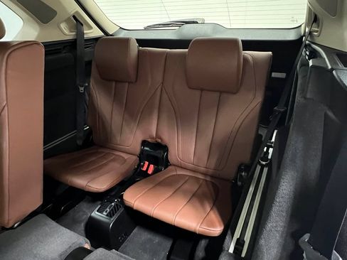 Used 2015 BMW X5 xDrive50i AWD/4WD image 35