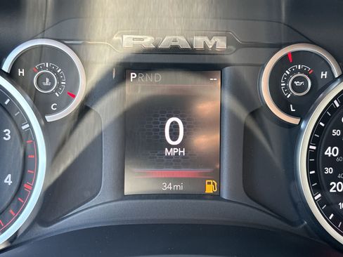 New 2026 RAM 2500 Tradesman AWD/4WD image 12