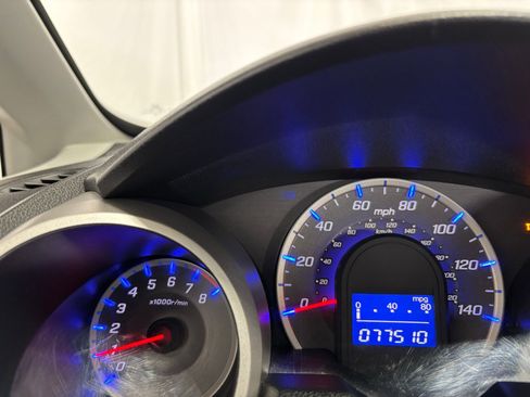 Used 2010 Honda Fit Sport image 22