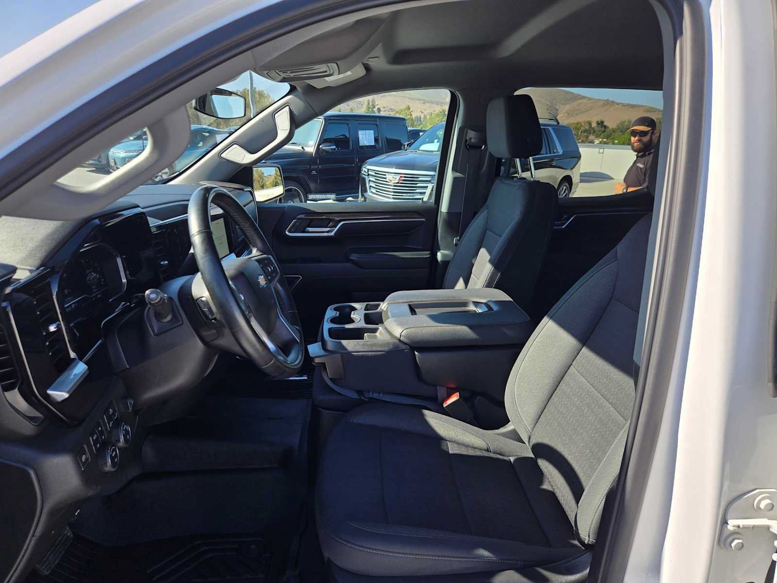 Used 2023 Chevrolet Silverado 1500 LT AWD/4WD image 20