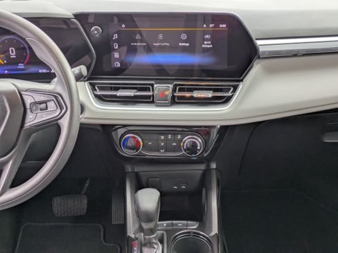 Used 2024 Chevrolet TrailBlazer LT w/ Driver Confidence Package image 17