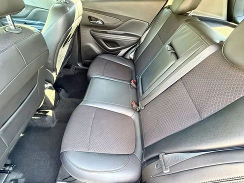 Used 2019 Buick Encore Sport Touring AWD/4WD image 14