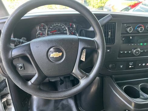 Used 2014 Chevrolet Express 2500 w/ Cold Climate Package RWD image 27