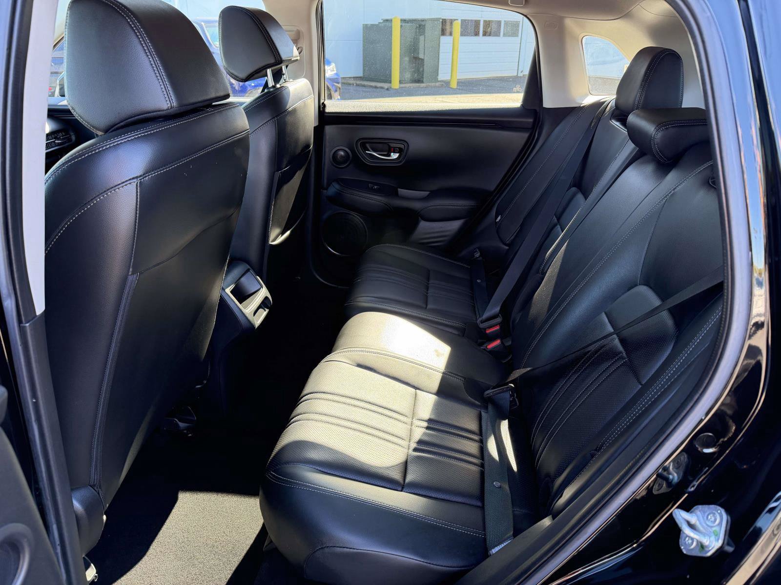 Certified 2024 Honda HR-V EX-L image 9