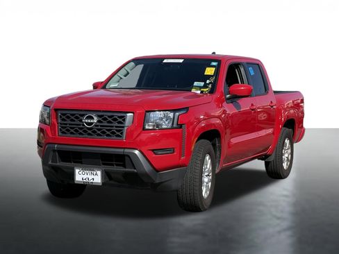 Used 2022 Nissan Frontier SV image 4