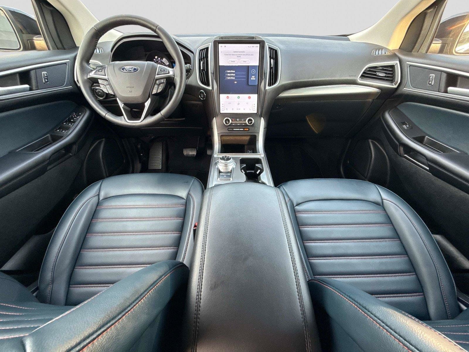 Used 2024 Ford Edge SEL w/ Sport Appearance Package AWD/4WD image 15
