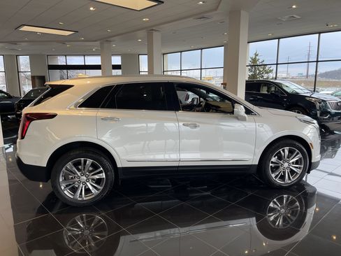 Certified 2024 Cadillac XT5 Premium Luxury w/ Technology Package image 7