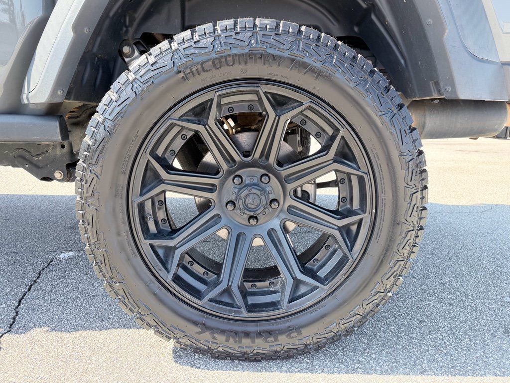 Used 2021 Jeep Gladiator Sport AWD/4WD image 28