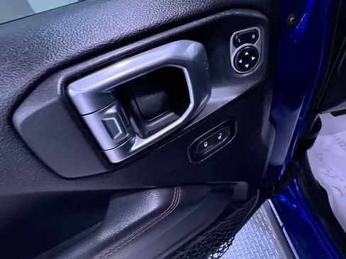 Used 2020 Jeep Wrangler Unlimited Rubicon image 12
