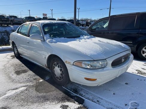 Used 2004 Buick Le Sabre Custom image 2