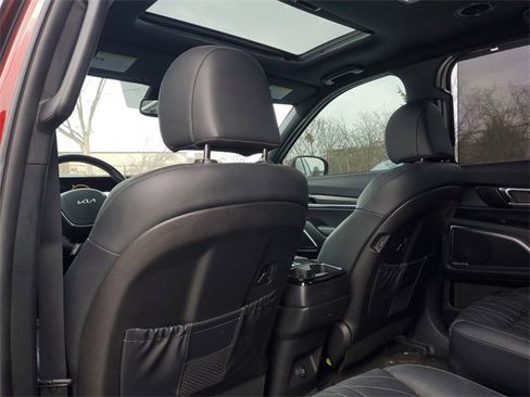 Used 2023 Kia Telluride SX X-Line image 10