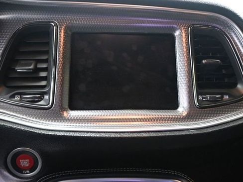 Used 2017 Dodge Challenger SRT Hellcat image 18