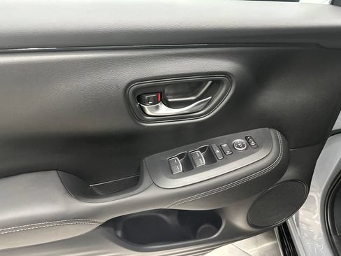 Used 2026 Honda HR-V EX-L image 14