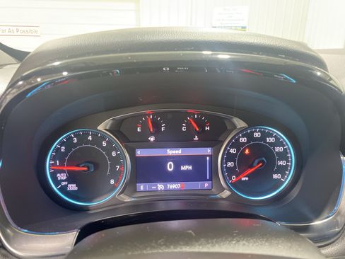 Used 2023 Chevrolet Traverse LT w/ LPO, Floor Liner Package AWD/4WD image 25