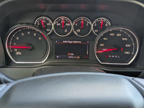 Used 2022 Chevrolet Silverado 2500 Custom w/ Custom Value Package image 18