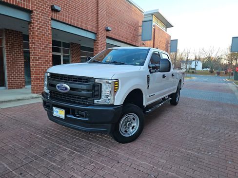 Used 2019 Ford F250 XL w/ Snow Plow Prep Package image 3