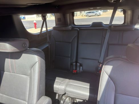 Used 2023 Chevrolet Suburban RST w/ Sport Performance Package AWD/4WD image 11