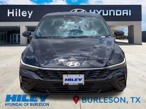 New 2026 Hyundai Elantra SEL Sport Premium FWD image 6