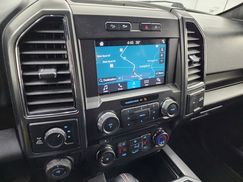 Used 2018 Ford F150 XLT w/ Equipment Group 302A Luxury image 11