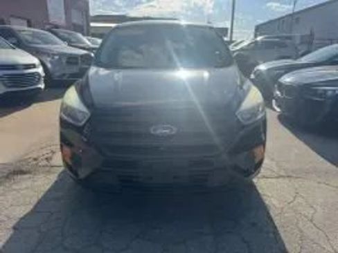 Used 2017 Ford Escape S FWD image 22