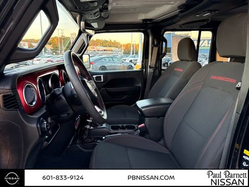 Used 2023 Jeep Gladiator Rubicon w/ Trailer Tow Package image 19