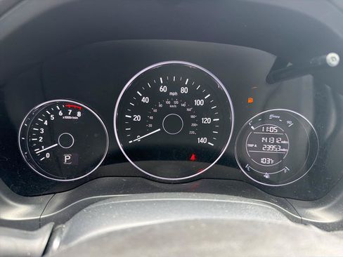 Used 2021 Honda HR-V Sport image 9