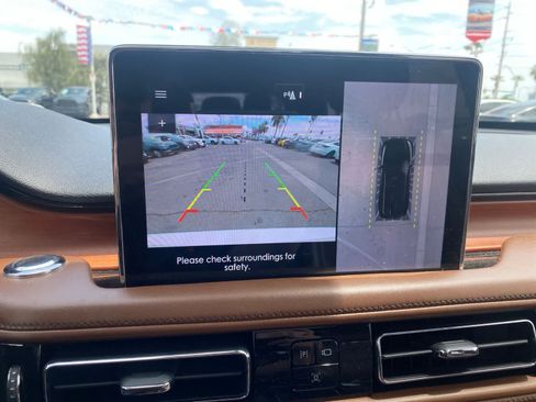 Used 2020 Lincoln Aviator Reserve w/ Equipment Group 201A RWD image 17