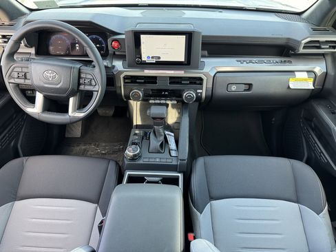 New 2026 Toyota Tacoma TRD Off-Road AWD/4WD image 4