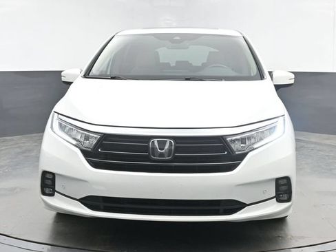 Used 2024 Honda Odyssey Touring image 3