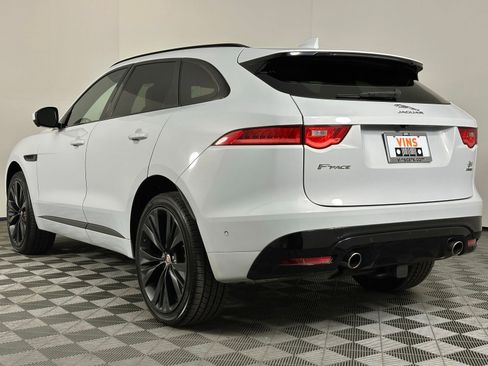 Used 2017 Jaguar F-PACE S AWD/4WD image 36