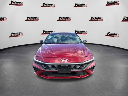 Certified 2025 Hyundai Elantra Sport image 2