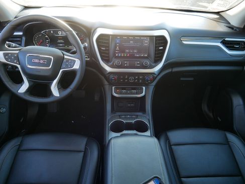 Certified 2023 GMC Acadia SLT w/ Elevation Edition image 10