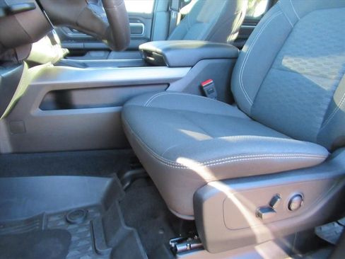 Used 2025 RAM 1500 Big Horn image 16