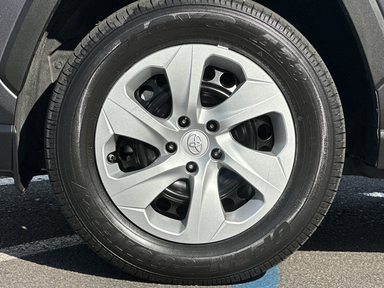 Used 2025 Toyota RAV4 LE FWD image 22