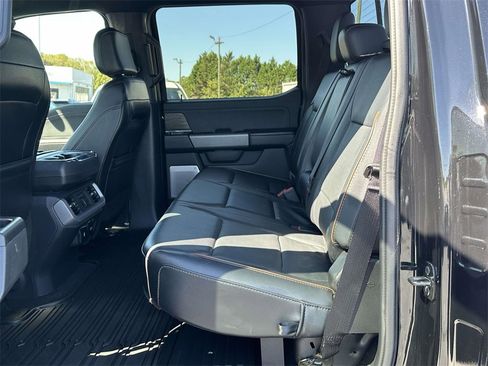 Used 2024 Ford F150 Lariat w/ Equipment Group 502A High image 9