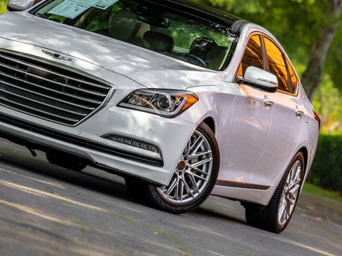 Used 2017 Genesis G80 5.0 Ultimate RWD image 25
