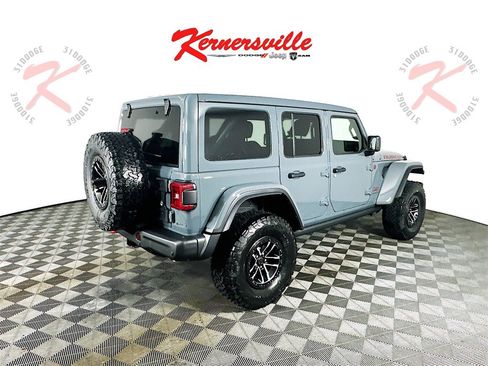 New 2025 Jeep Wrangler Unlimited Rubicon image 7