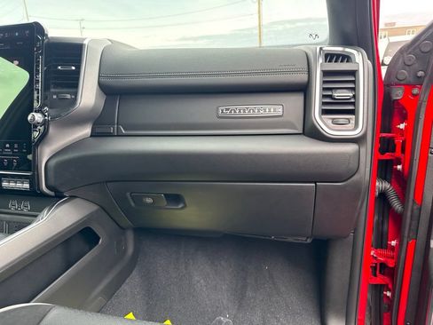 New 2026 RAM 2500 Laramie AWD/4WD image 27