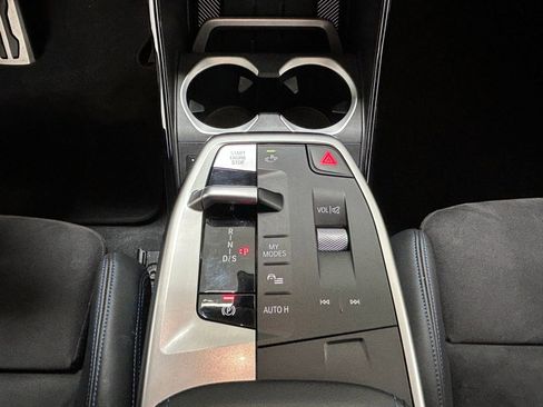 Used 2024 BMW X2 M35i image 21