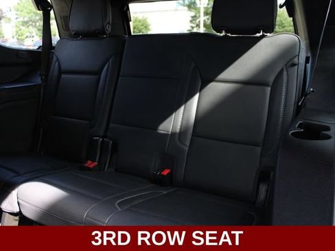 Used 2021 GMC Yukon Denali AWD/4WD image 9