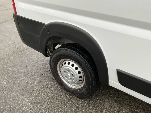 Used 2026 RAM ProMaster 2500 w/ Convenience Group FWD image 19