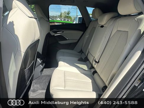 Certified 2025 Audi Q5 Premium w/ Premium Plus AWD/4WD image 18
