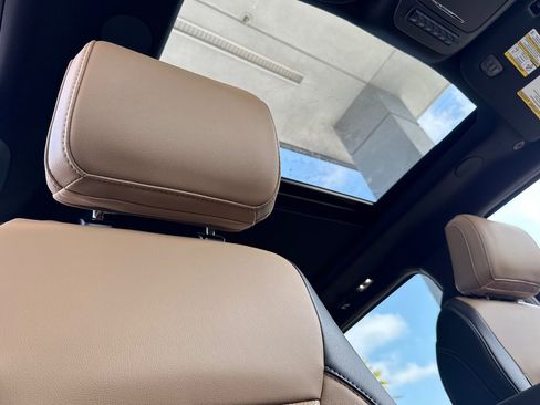 New 2025 Ford F250 Lariat w/ Lariat Ultimate Package image 15