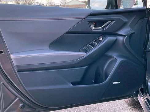 Used 2024 Subaru Crosstrek 2.5i Limited image 19