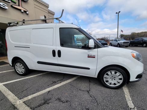 Used 2021 RAM ProMaster City Tradesman SLT image 14