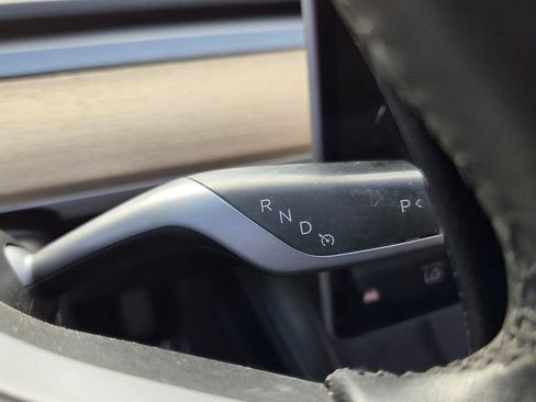 Used 2021 Tesla Model 3 Standard Range Plus image 28