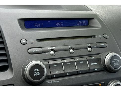 Used 2010 Honda Civic DX-VP image 19