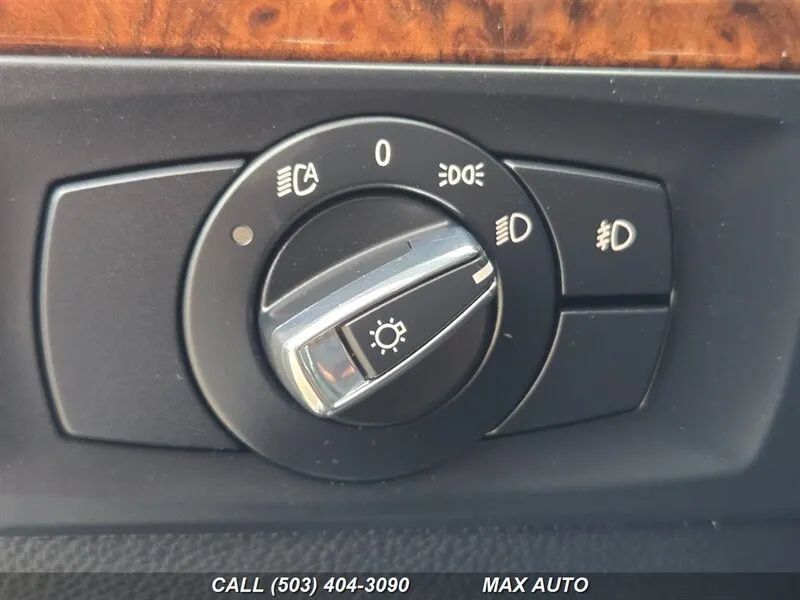 Used 2012 BMW 335i Coupe RWD image 31
